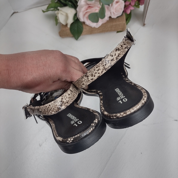 Women's Snakeskin Slingback Flats - Picture 4 of 8